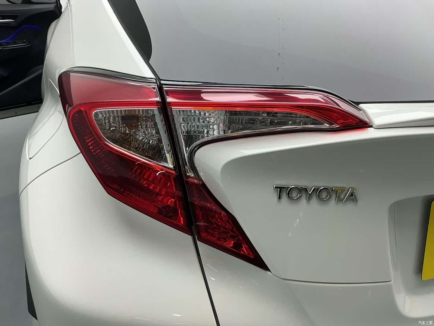 Toyota IZOA, 2019 10