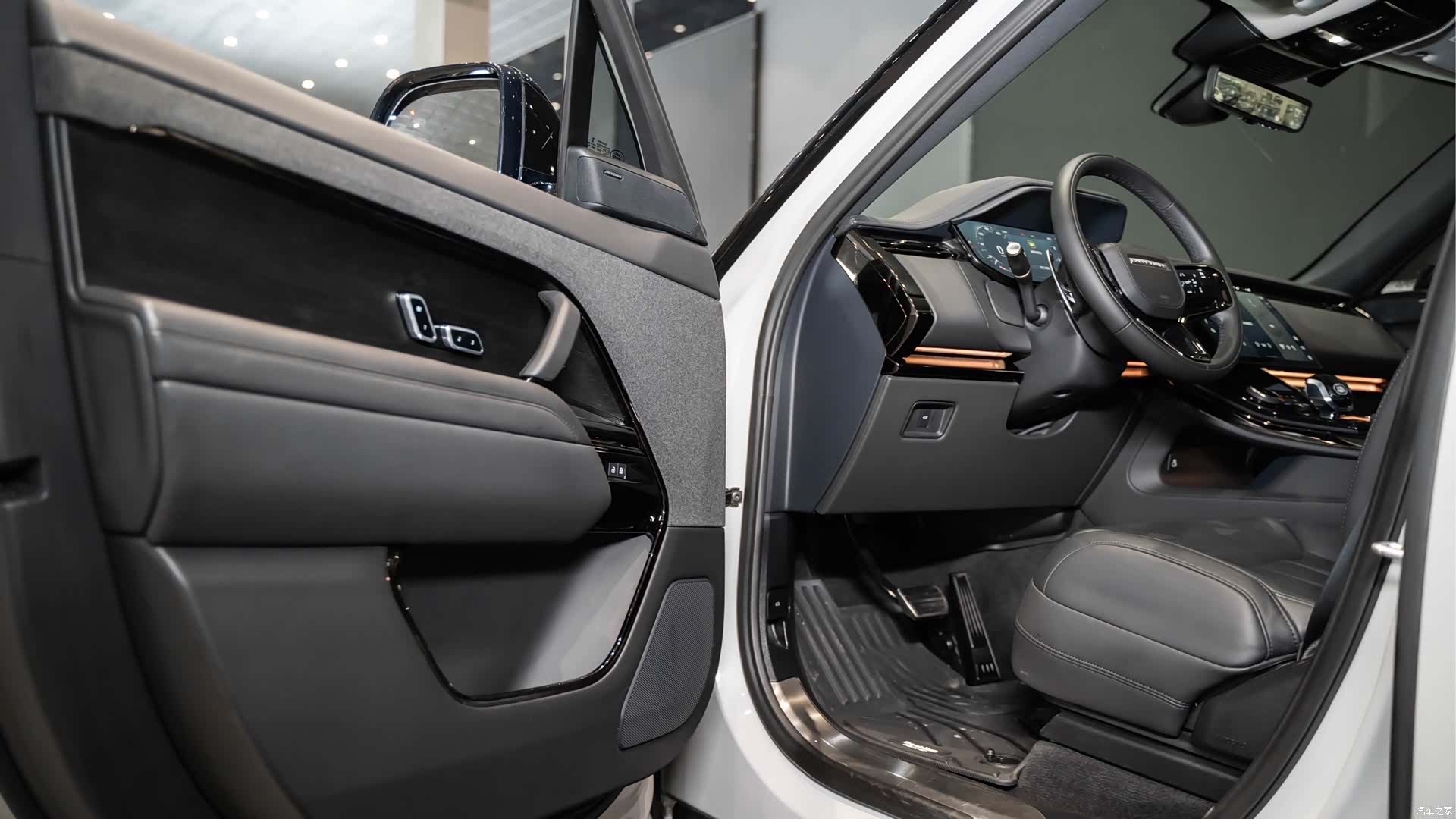 Land Rover Range Rover, 2023 9