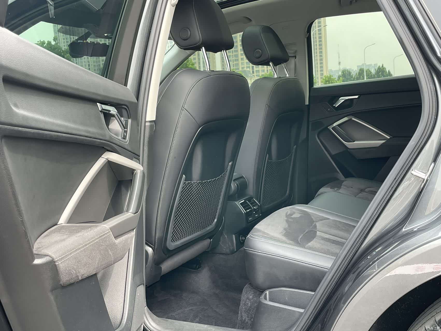 Audi Q3, 2023 все фото