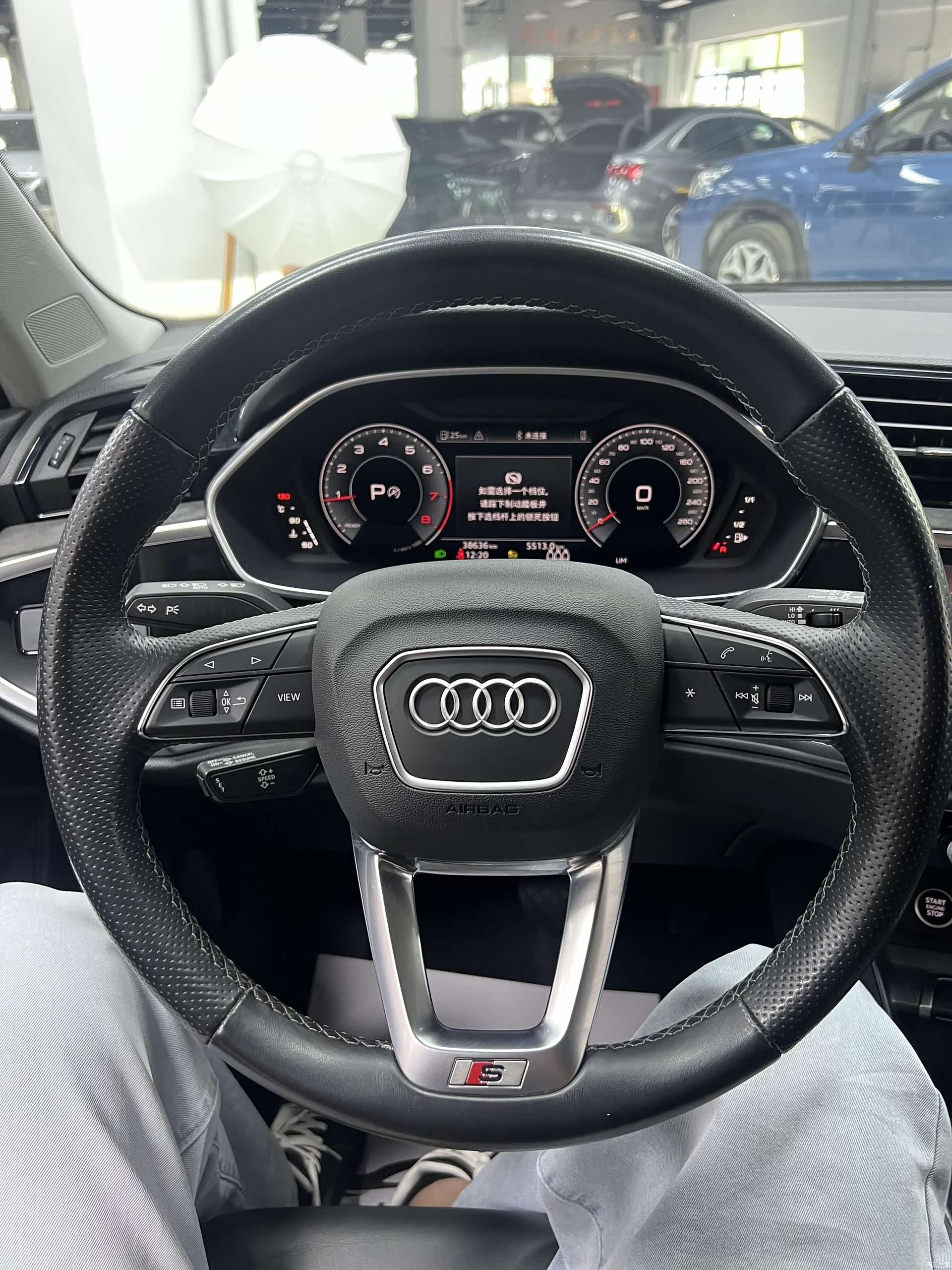 Audi Q3, 2022 8