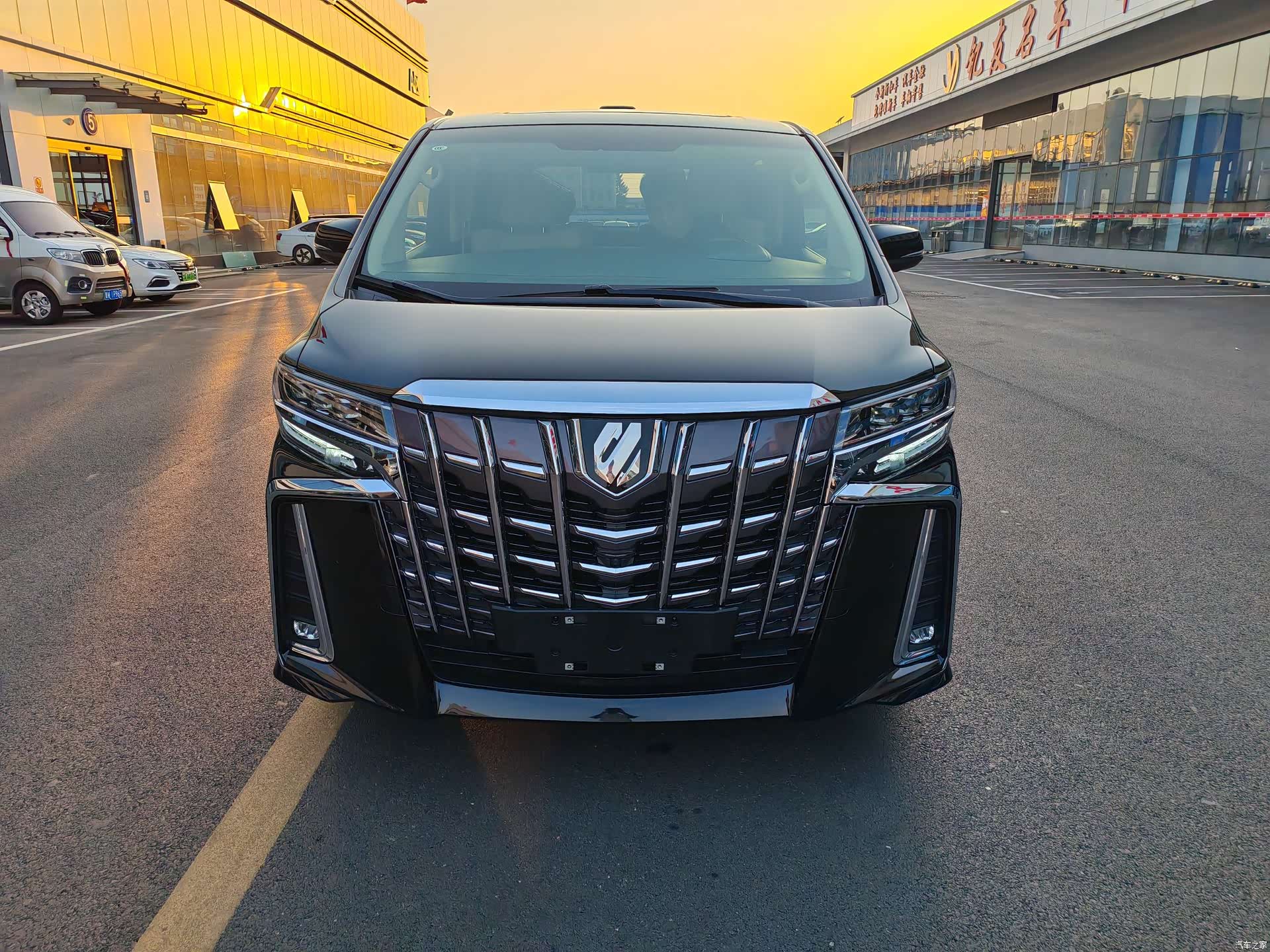 Toyota Alphard, 2017 2
