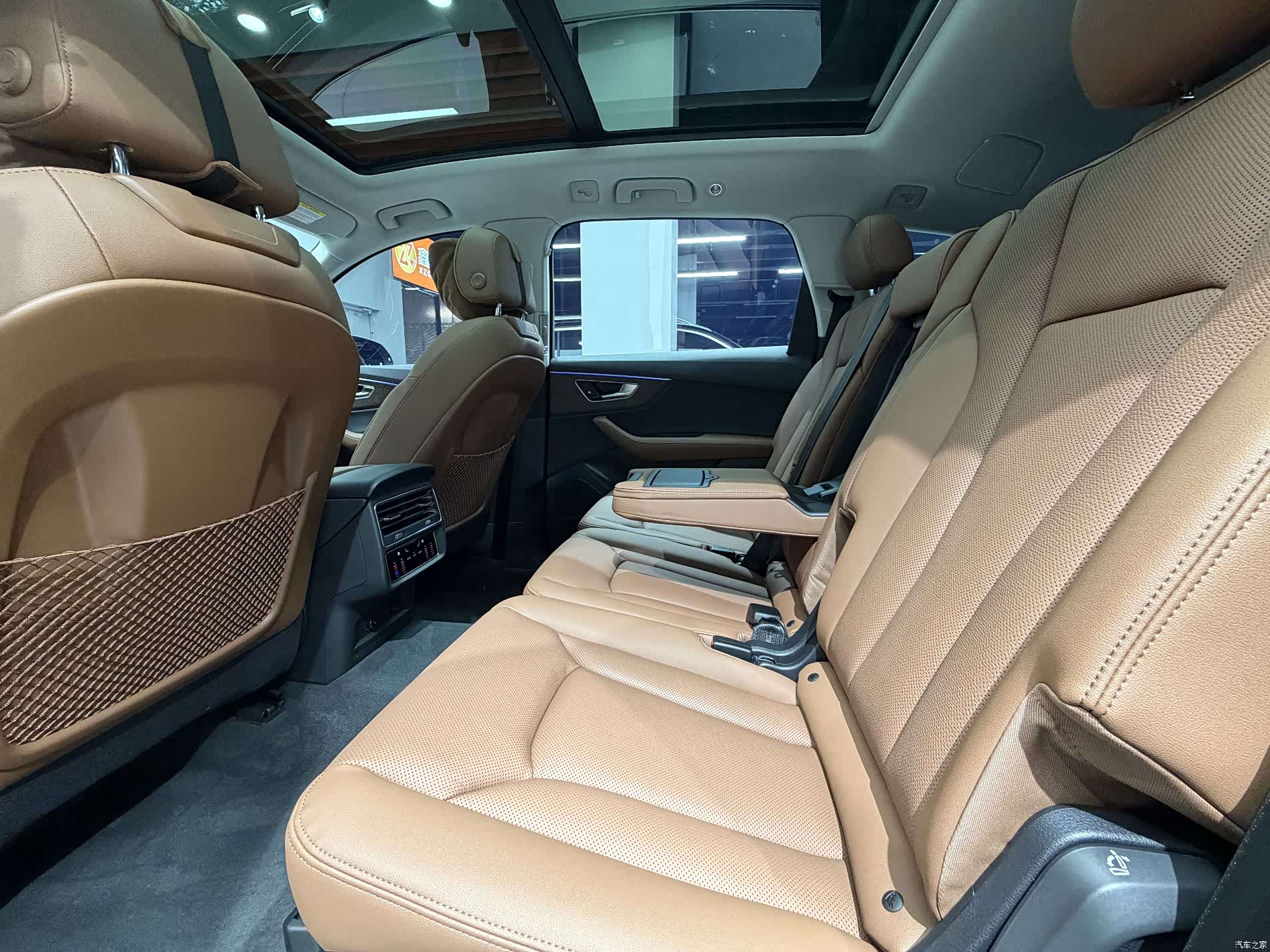 Audi Q7, 2023 9