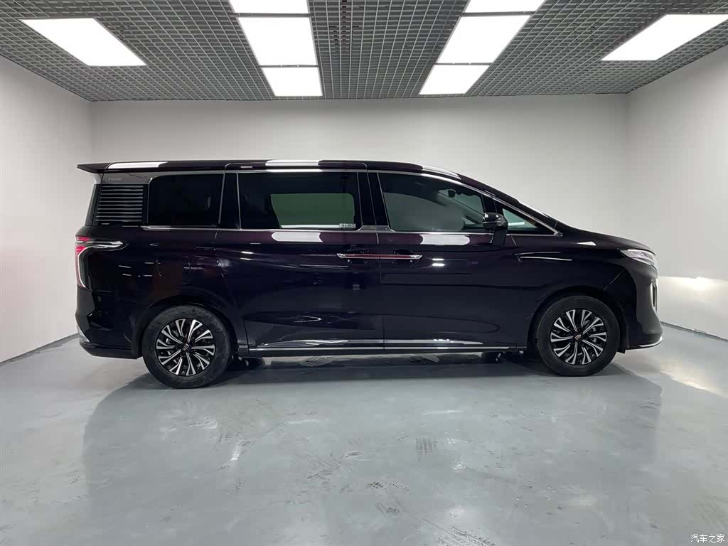 Hongqi HQ9, 2024 4