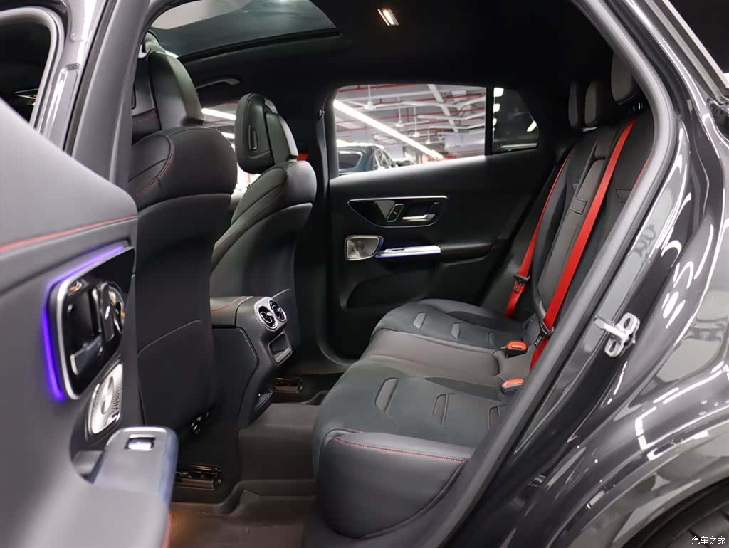 Mercedes-Benz GLC, 2025 21