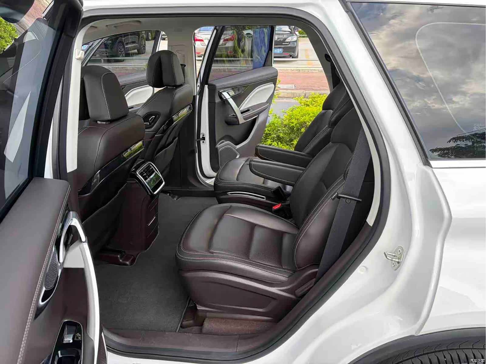 Geely Jiaji, 2019 8