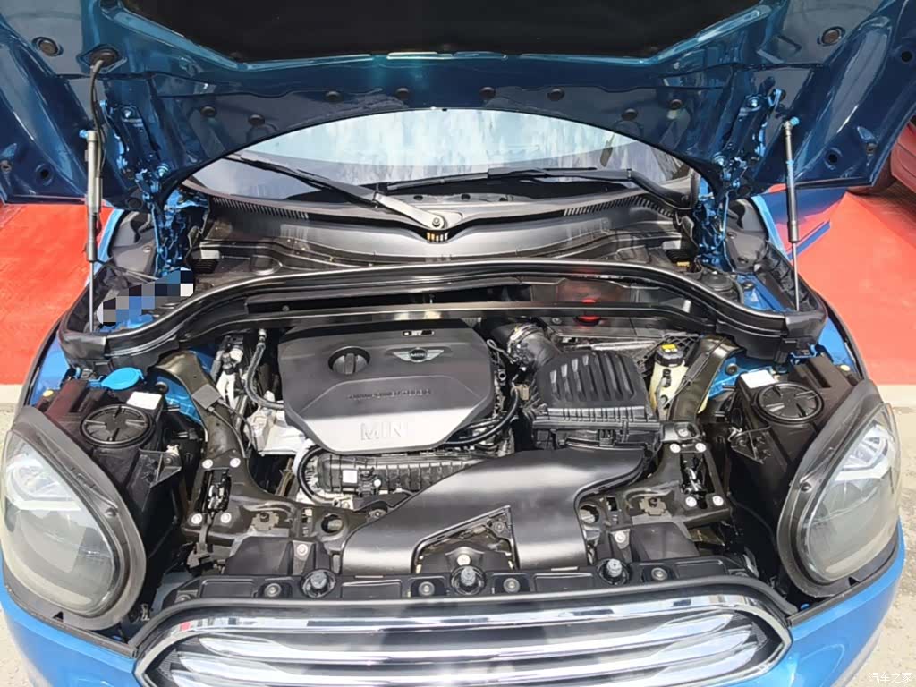 Mini Countryman, 2017 16