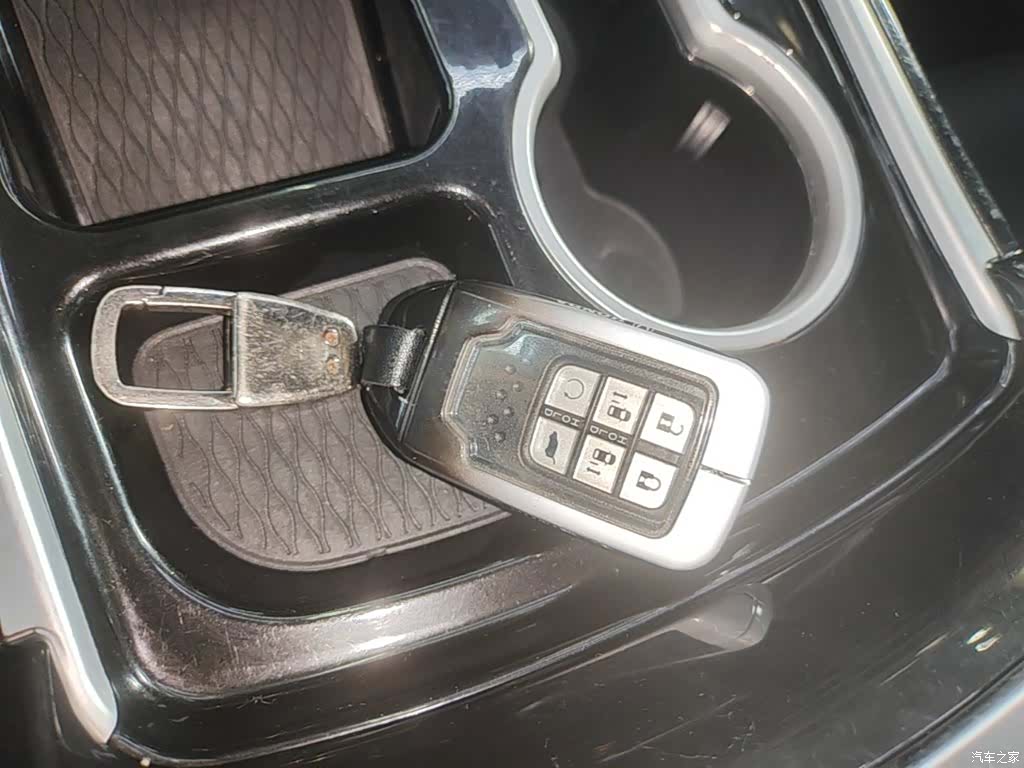 Honda Elysion, 2022 9