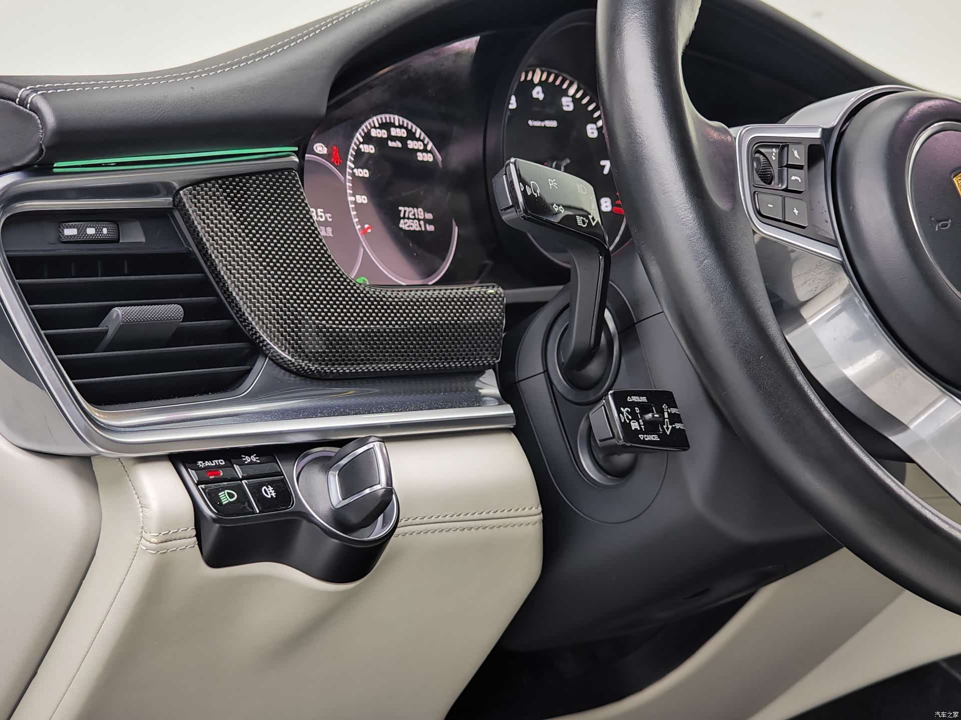 Porsche Panamera, 2018 12