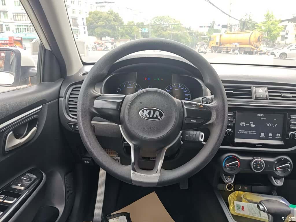 Kia K2, 2018 11