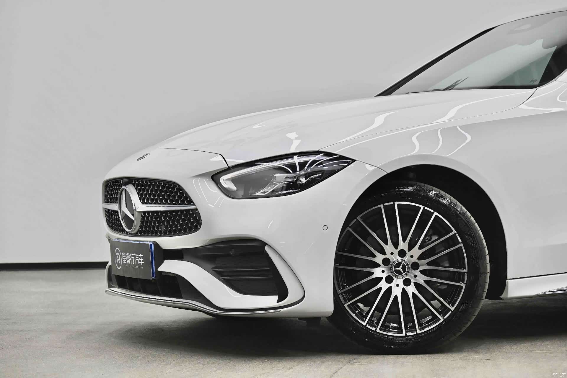 Mercedes-Benz C-Class, 2024 7