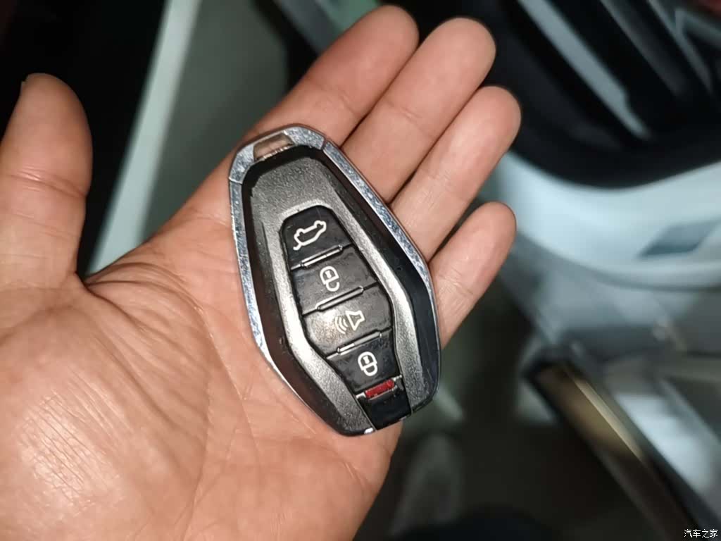 Jetour X70, 2025 9