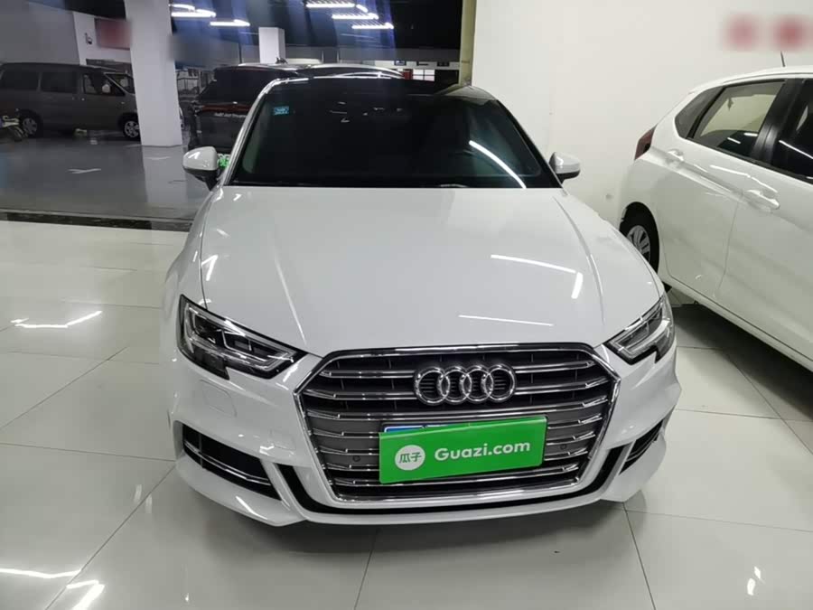 Audi A3 2020, фото 2