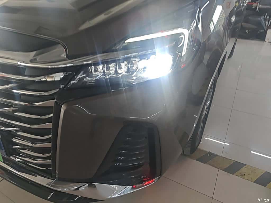 Buick GL8, 2024 24