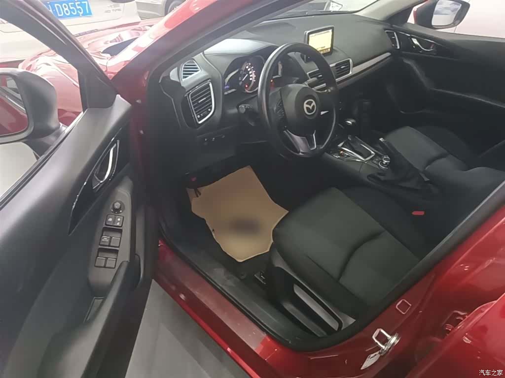 Mazda Mazda3, 2015 16