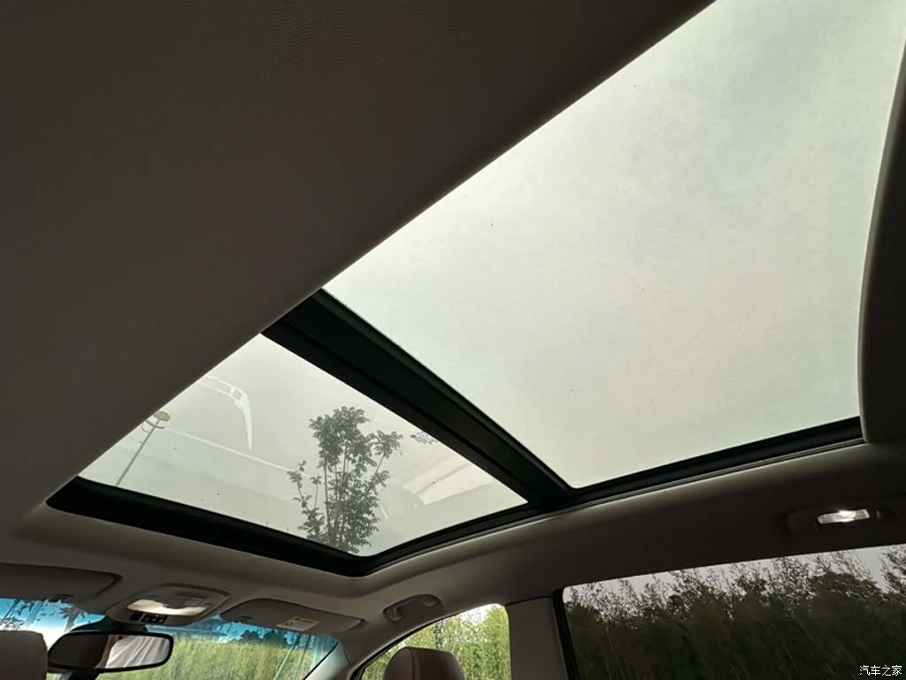 Buick GL6, 2018 16