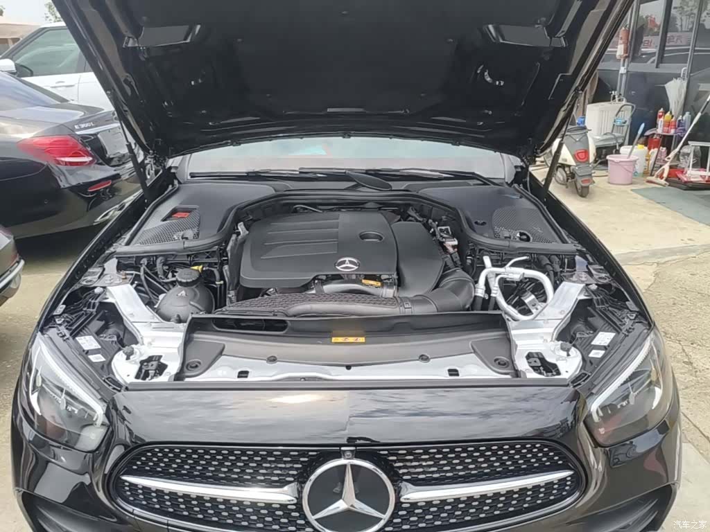 Mercedes-Benz E-Class, 2021 20