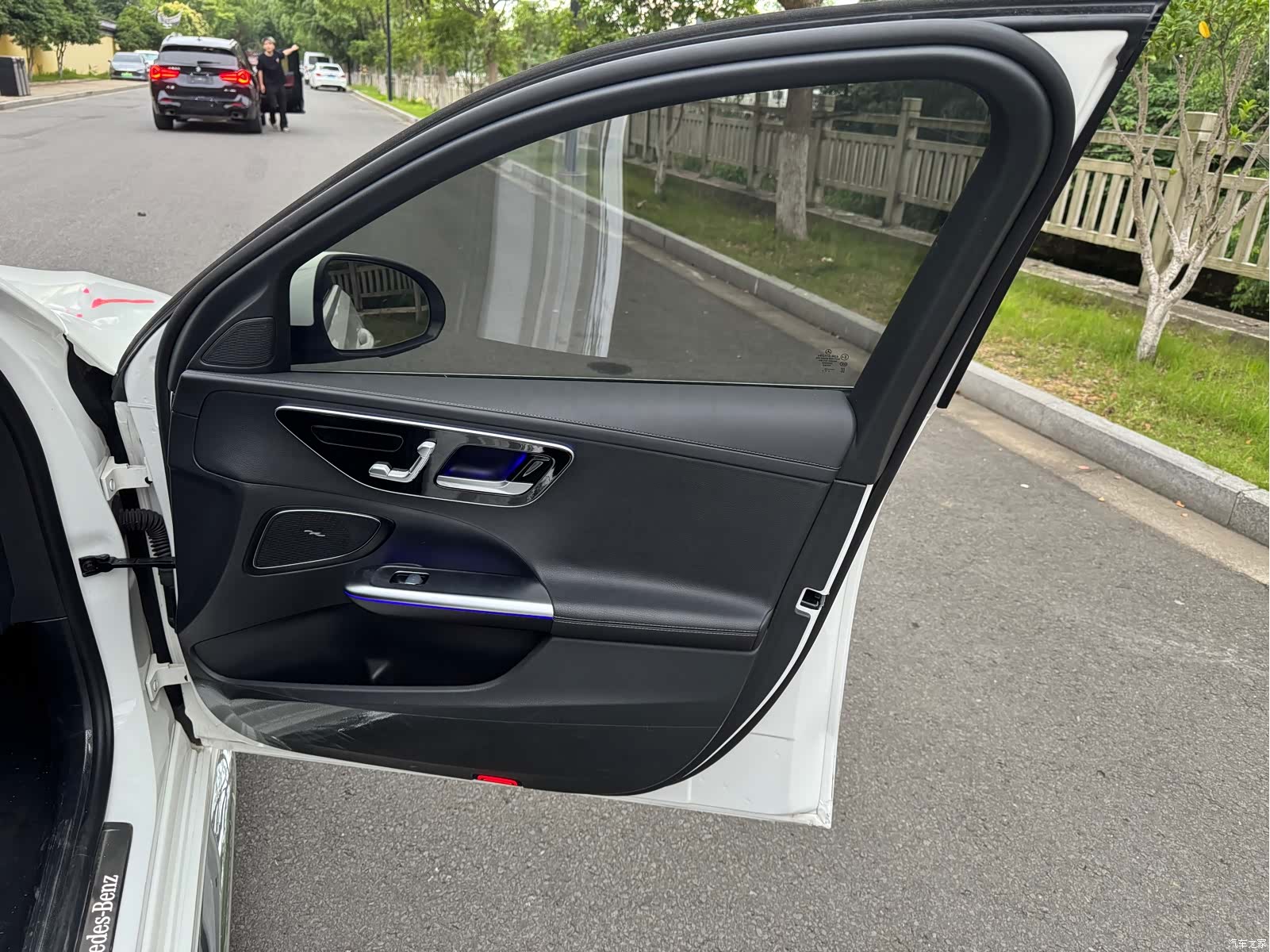 Mercedes-Benz C-Class, 2023 15