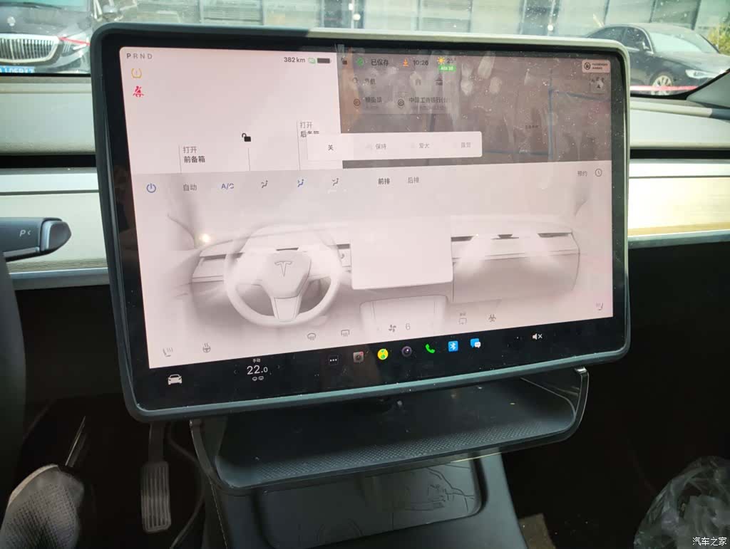 Tesla Model Y, 2022 9