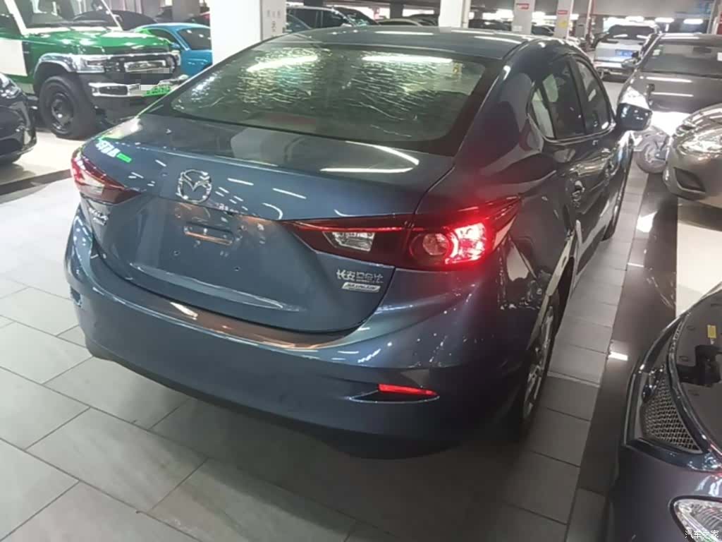 Mazda Mazda3, 2017 7