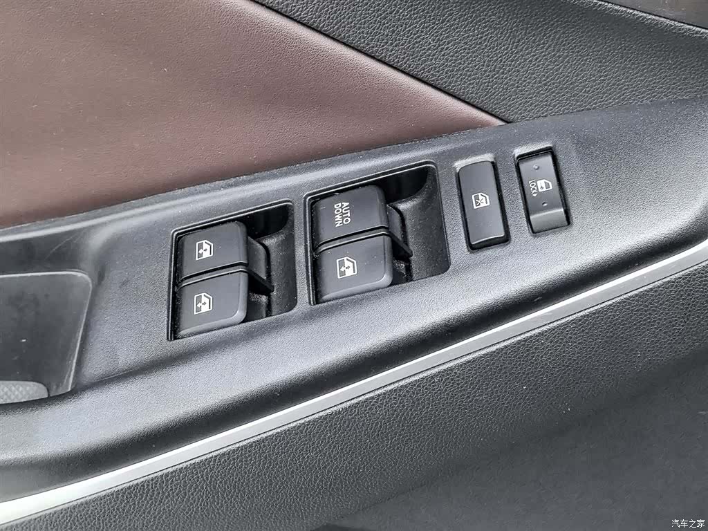 Changan CS15, 2020 9
