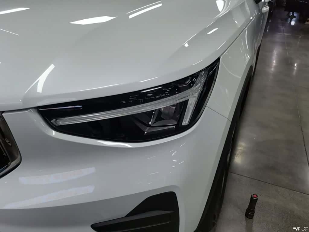 Volvo XC40, 2024 24