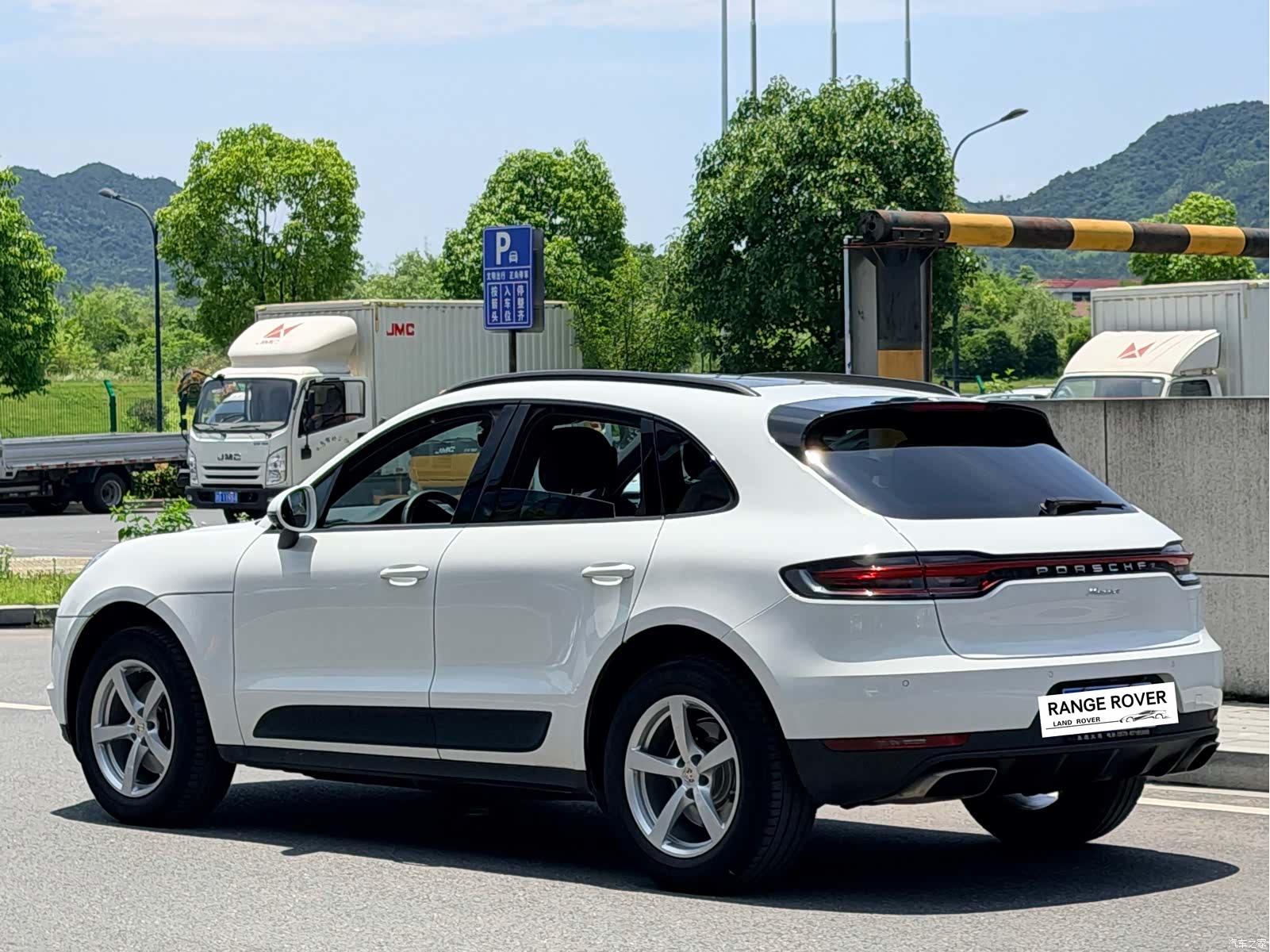 Porsche Macan, 2020 4