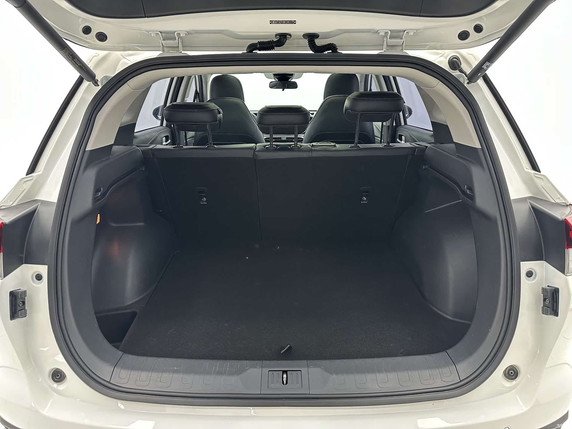 GAC GS4, 2022 17