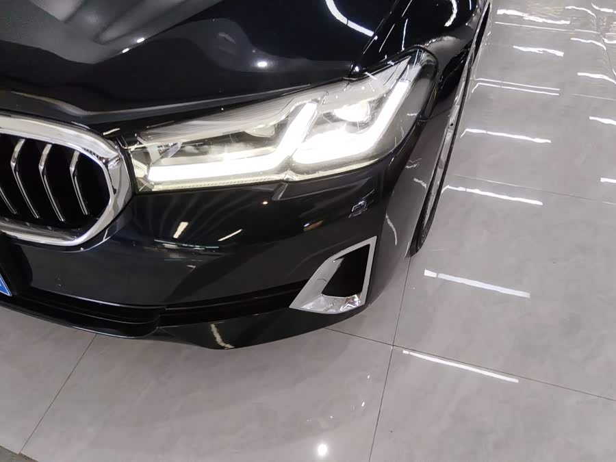 BMW 5 Series 2021, фото 24