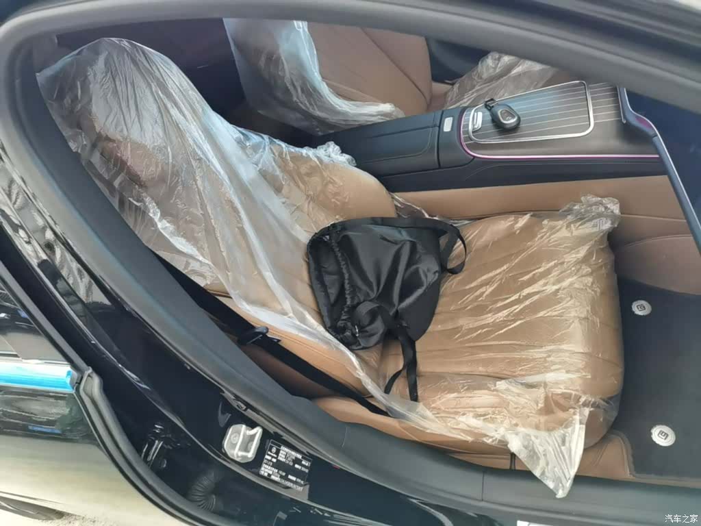 Mercedes-Benz E-Class, 2024 25
