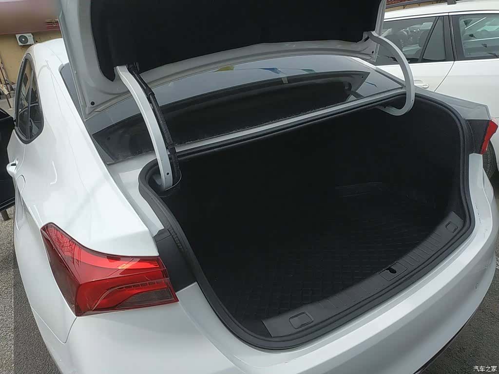 Buick Verano, 2023 19