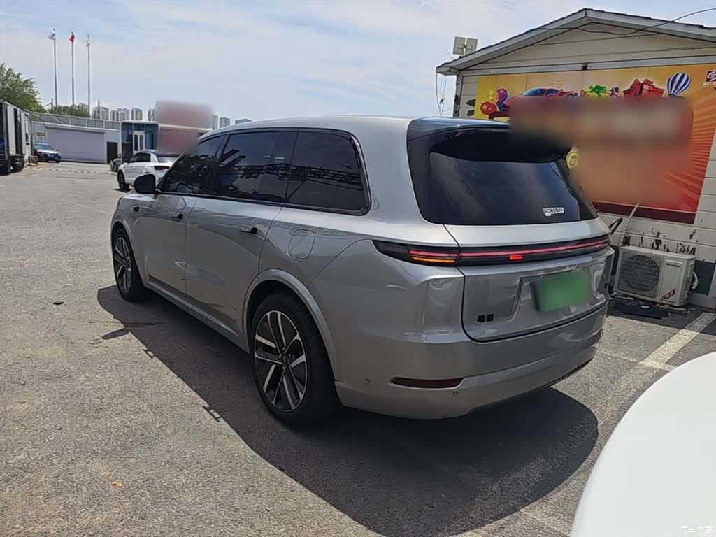 Li Auto L9, 2022 все фото