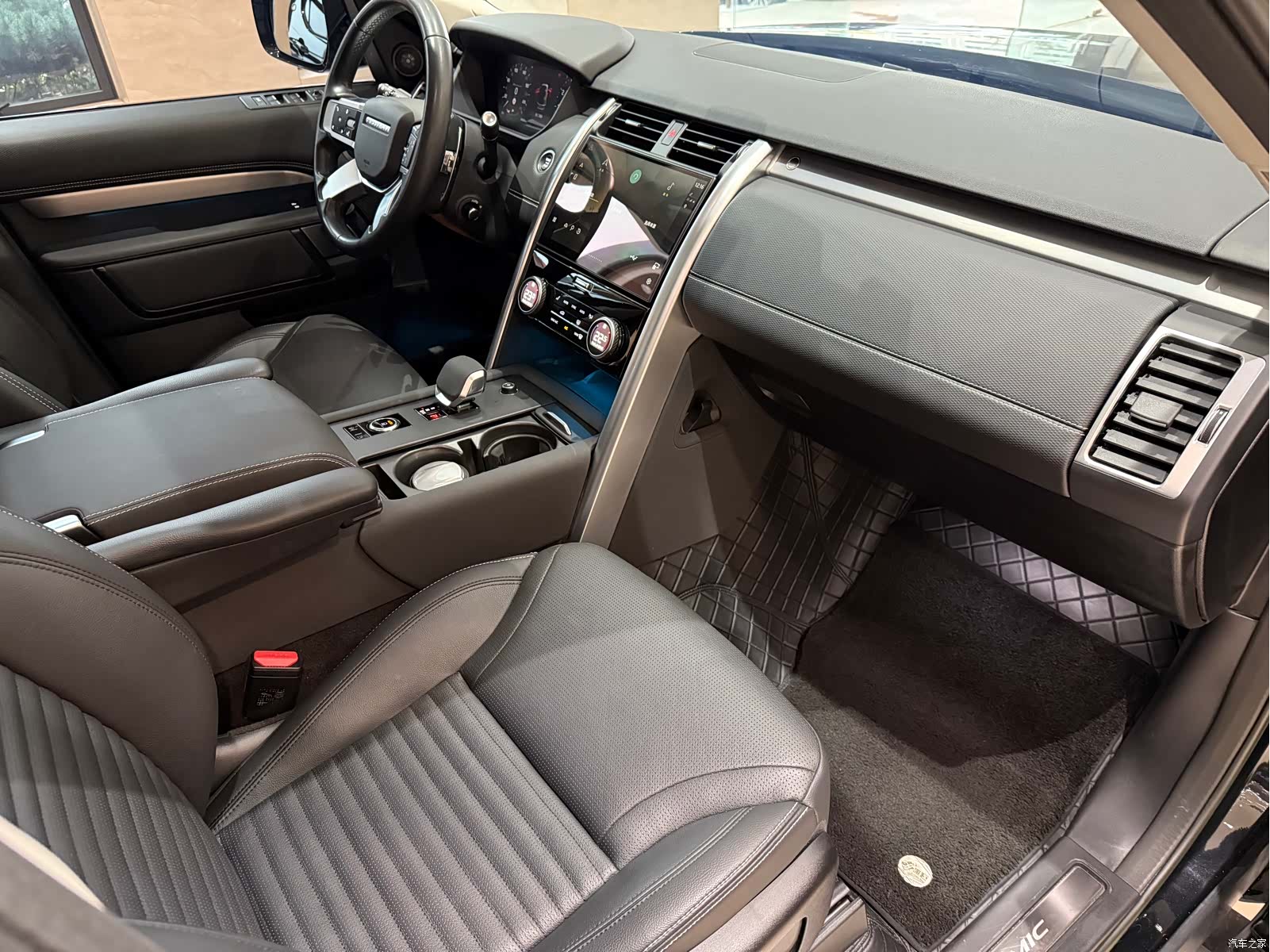 Land Rover Discovery, 2023 10