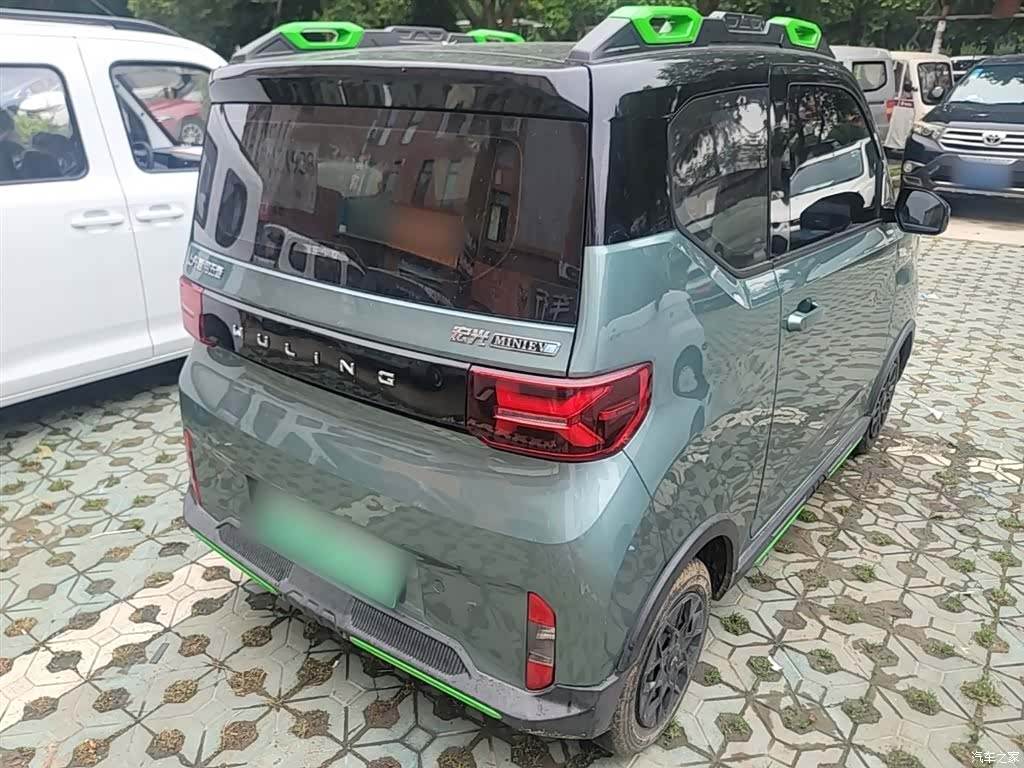 Wuling MINIEV, 2022 7