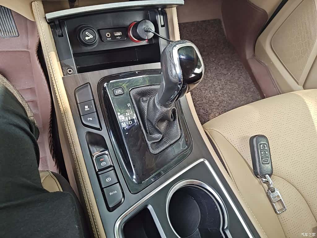 Wuling 730, 2017 14