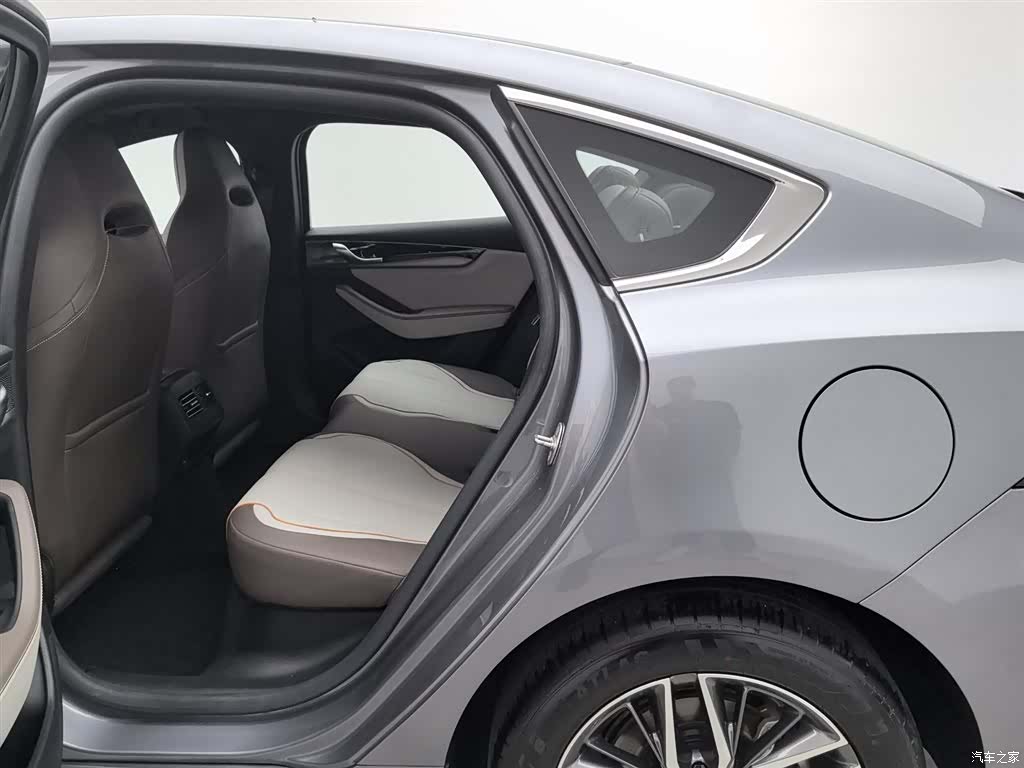 BYD Qin, 2024 15