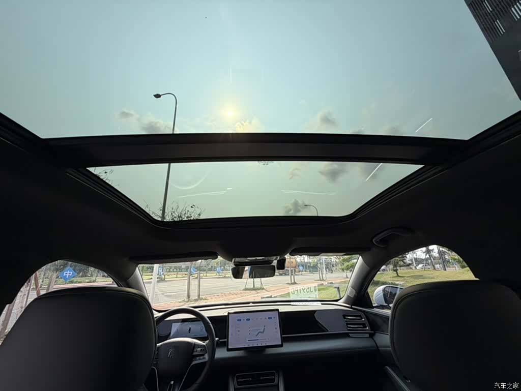 BYD Qin, 2025 8