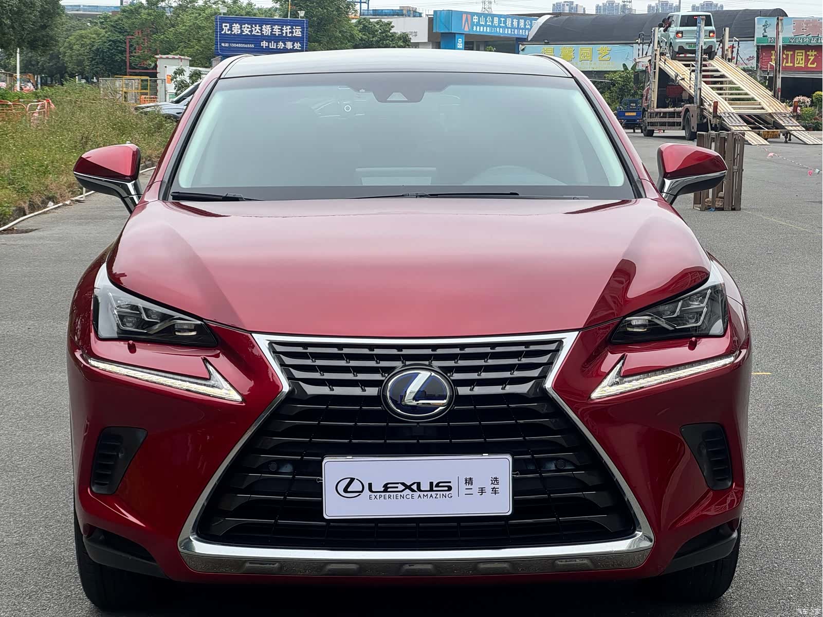 Lexus NX, 2018 2