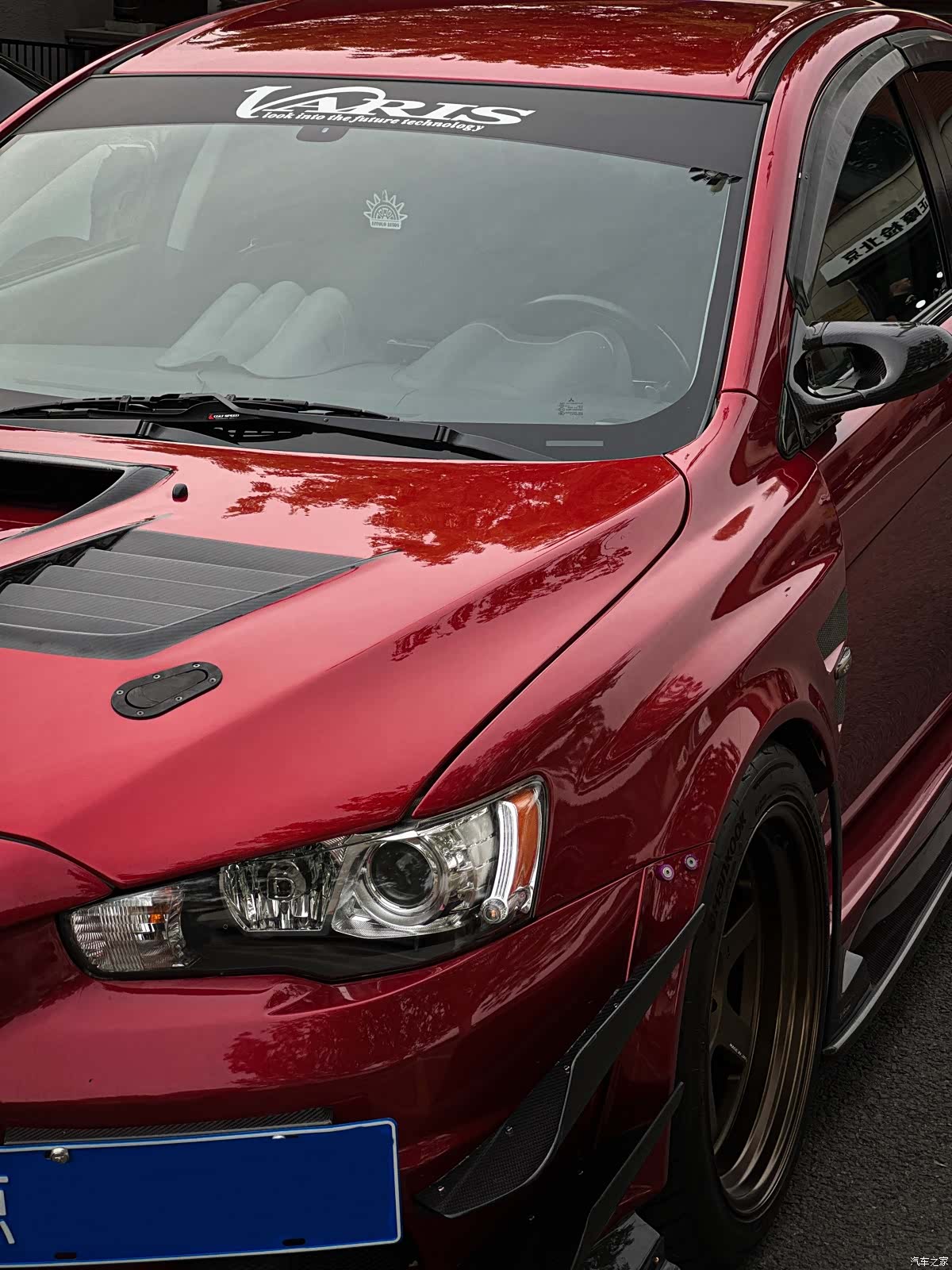 Mitsubishi LANCER, 2011 10