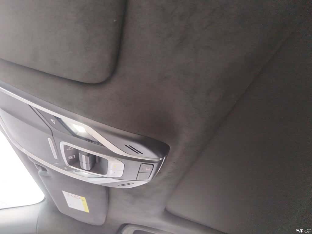 Geely Preface, 2022 8