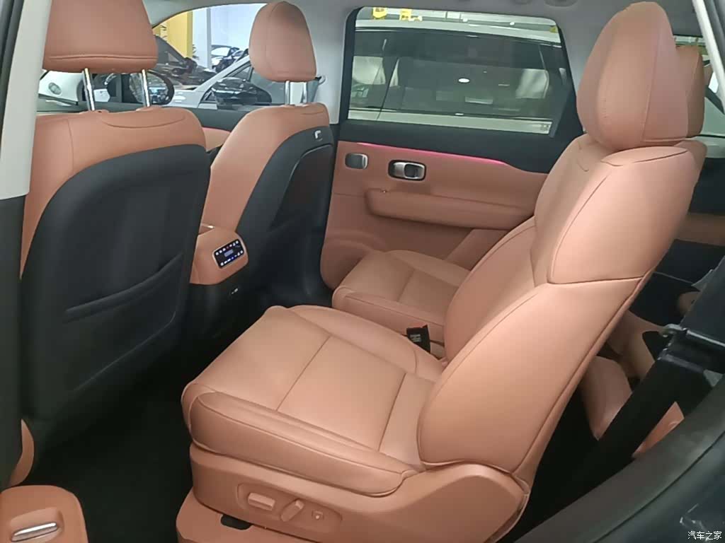 Leapmotor C16, 2025 17