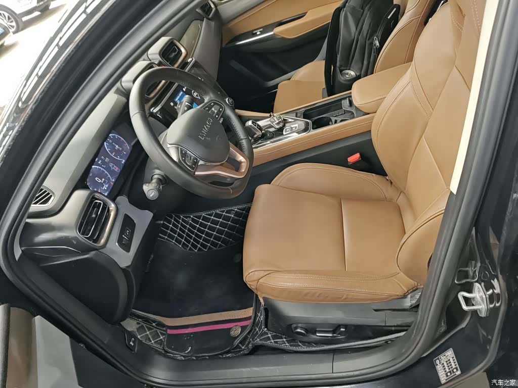 Lynk & Co 01, 2019 15