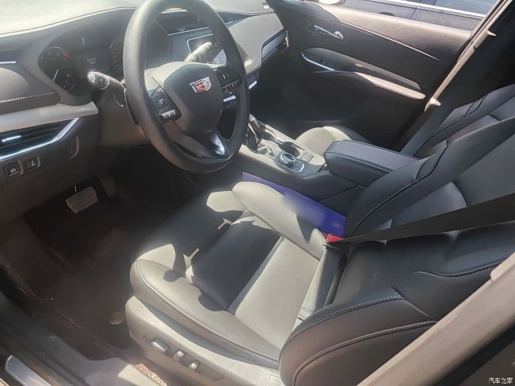 Cadillac XT4, 2019 15