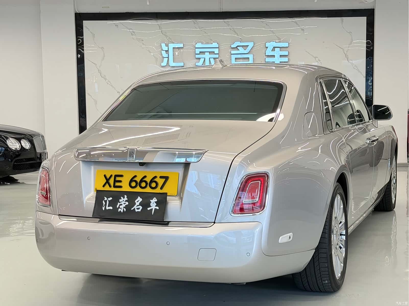 Rolls-Royce Phantom, 2019 22