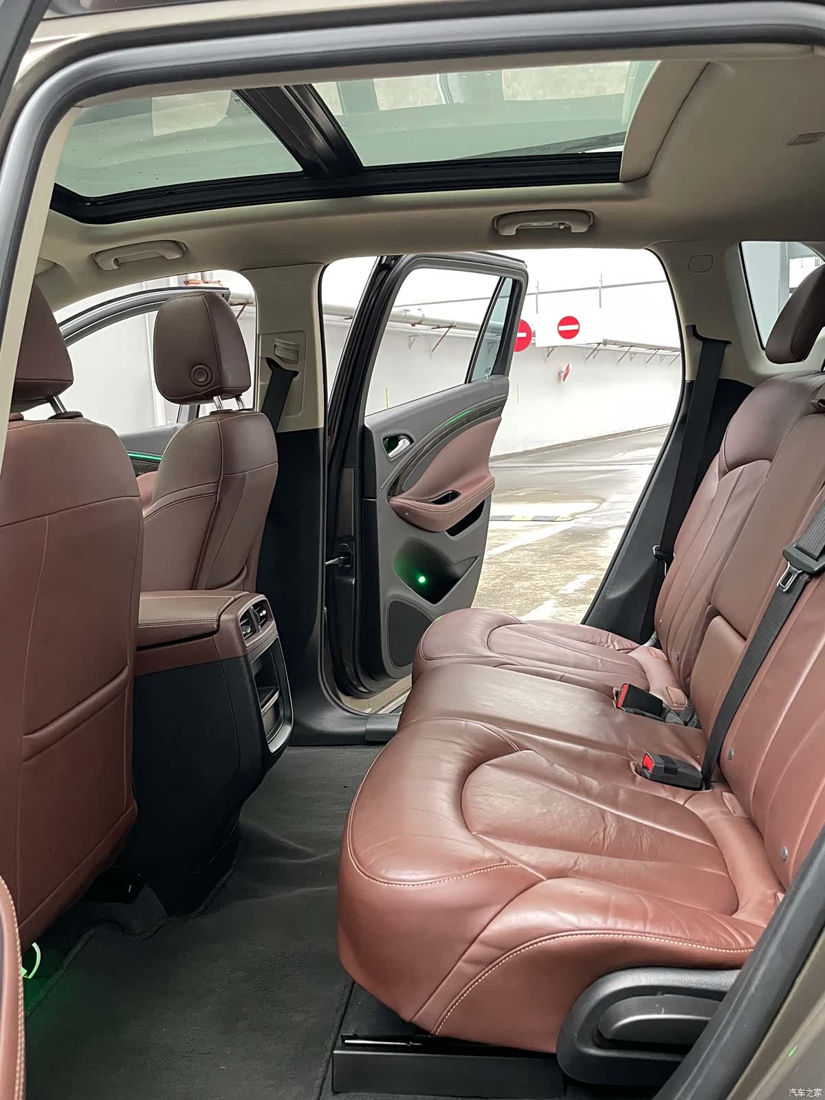 Buick Envision Plus, 2015 9