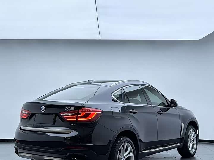 BMW X6 2015 xDrive35i Люкс