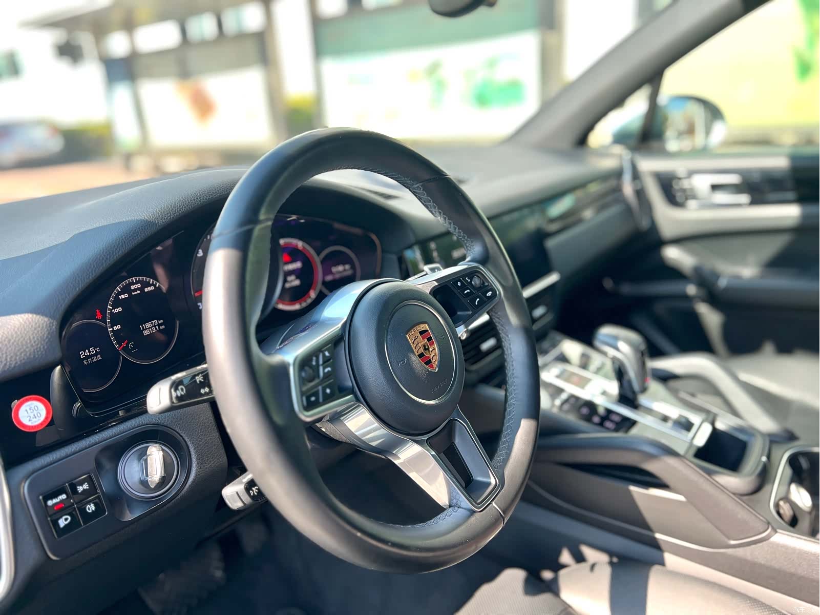 Porsche Cayenne, 2019 все фото