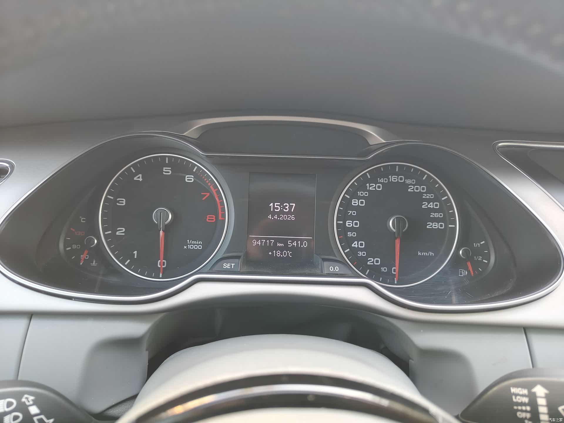 Audi A4L, 2014 10