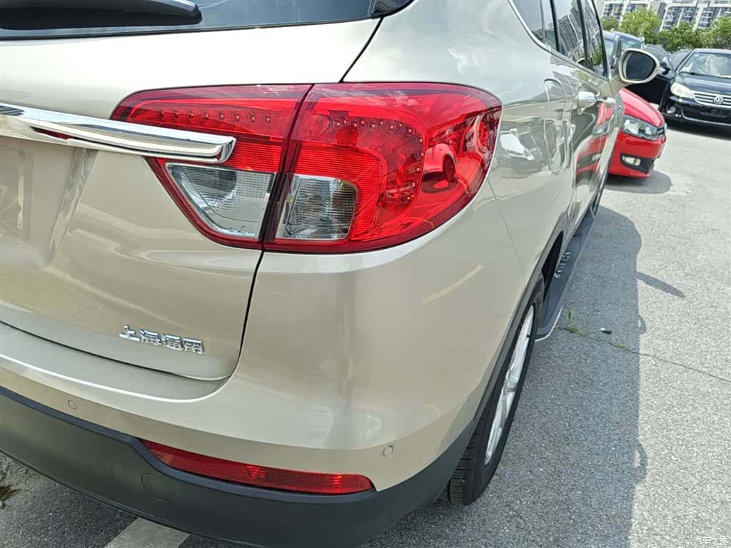 Buick Envision Plus, 2015 8