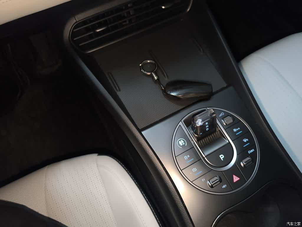 BYD Seal, 2025 14