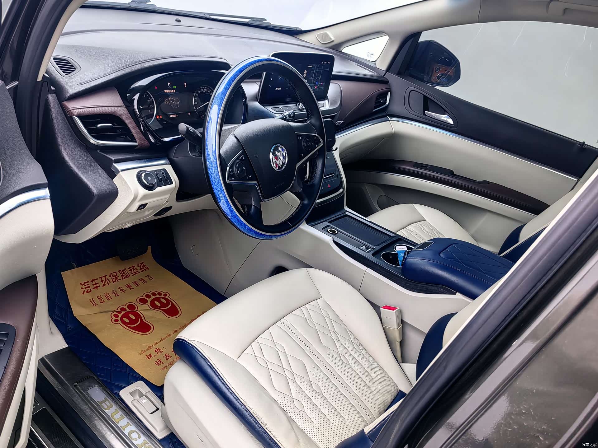 Buick GL8, 2021 все фото